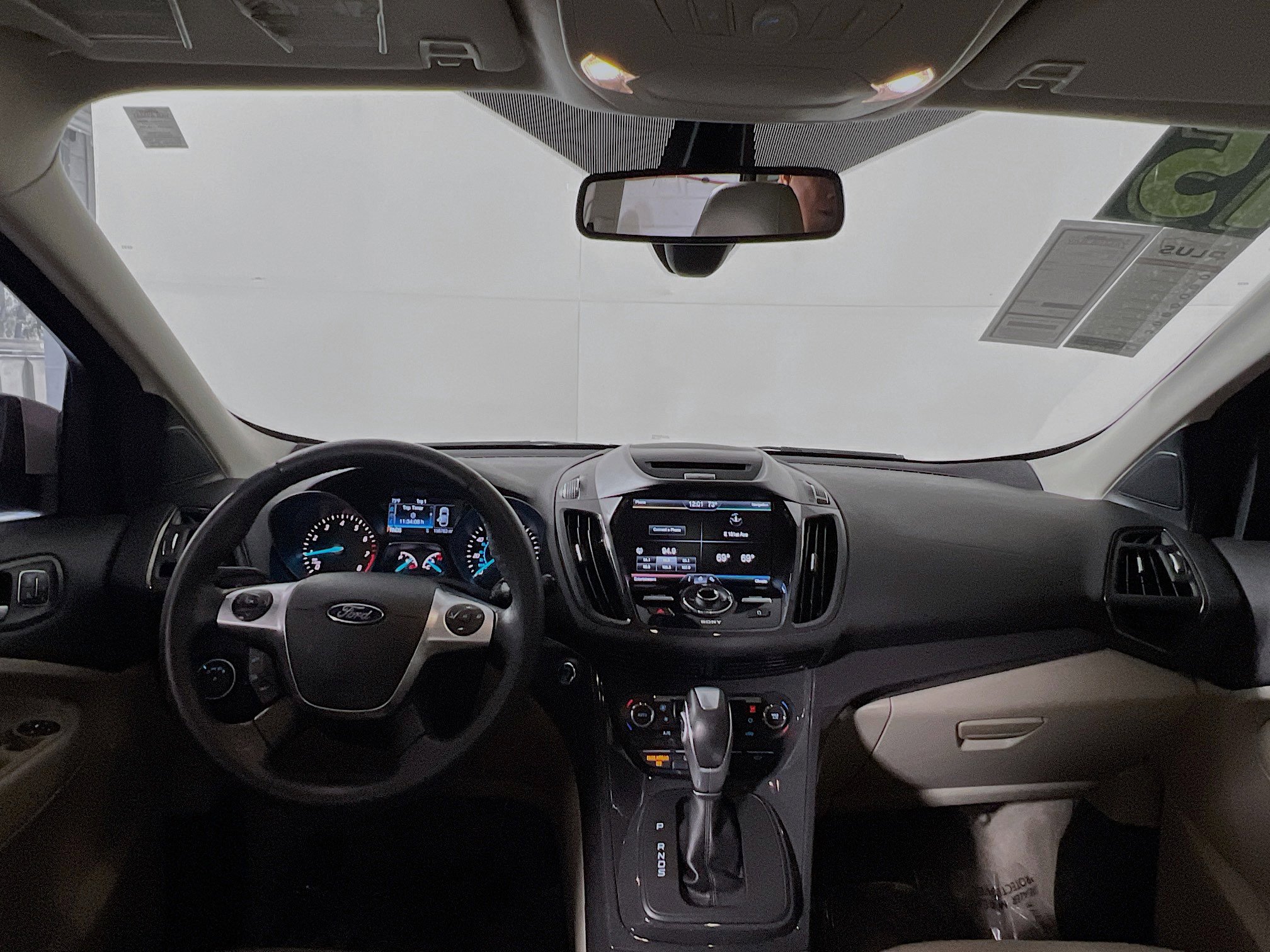 Used 2015 Ford Escape Titanium image 30