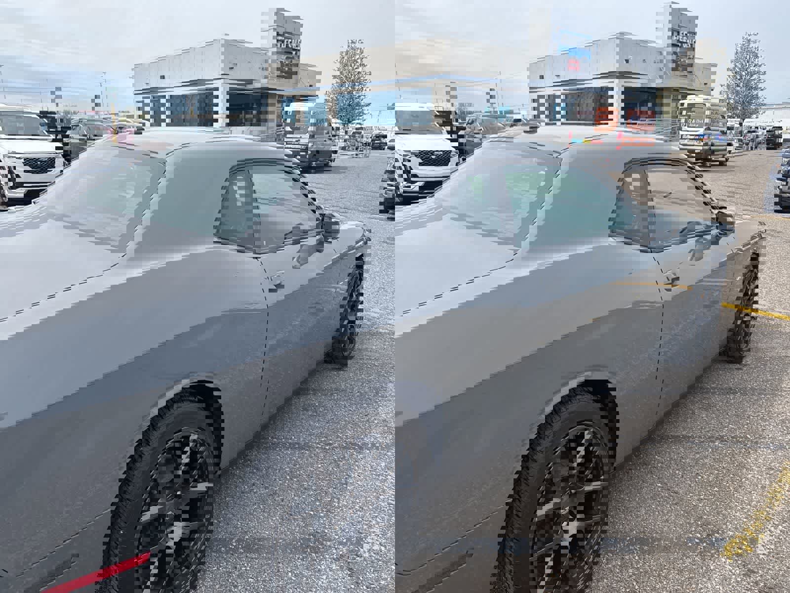 Used 2018 Dodge Challenger R/T RWD image 26