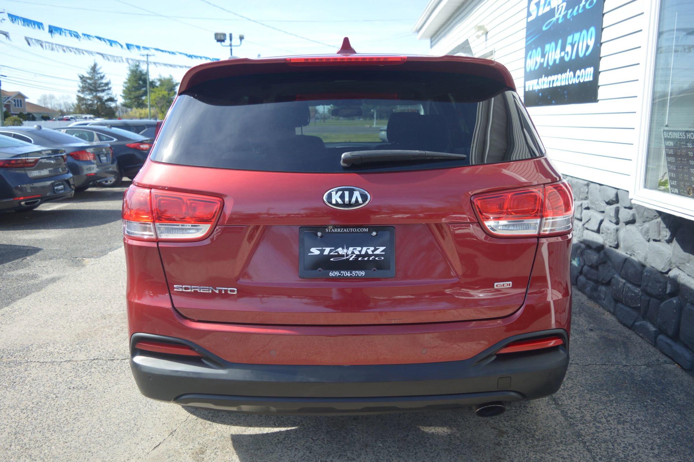 Used 2016 Kia Sorento LX w/ LX Convenience Package image 4