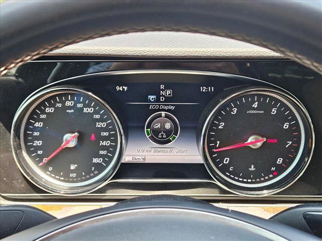 Used 2022 Mercedes-Benz E 350 Sedan w/ AMG Line Exterior image 9