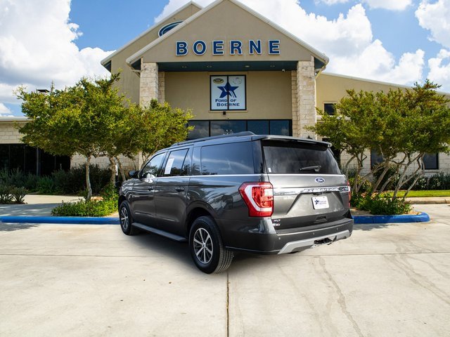 Used 2021 Ford Expedition Max XLT image 3