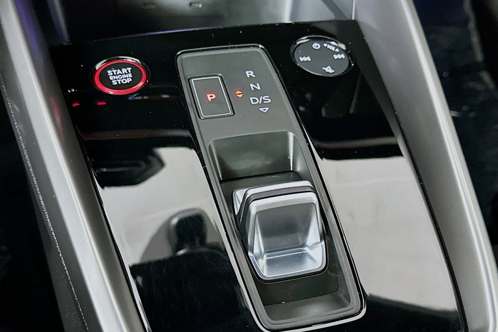 Used 2023 Audi S3 Premium Plus w/ Premium Plus Package image 7