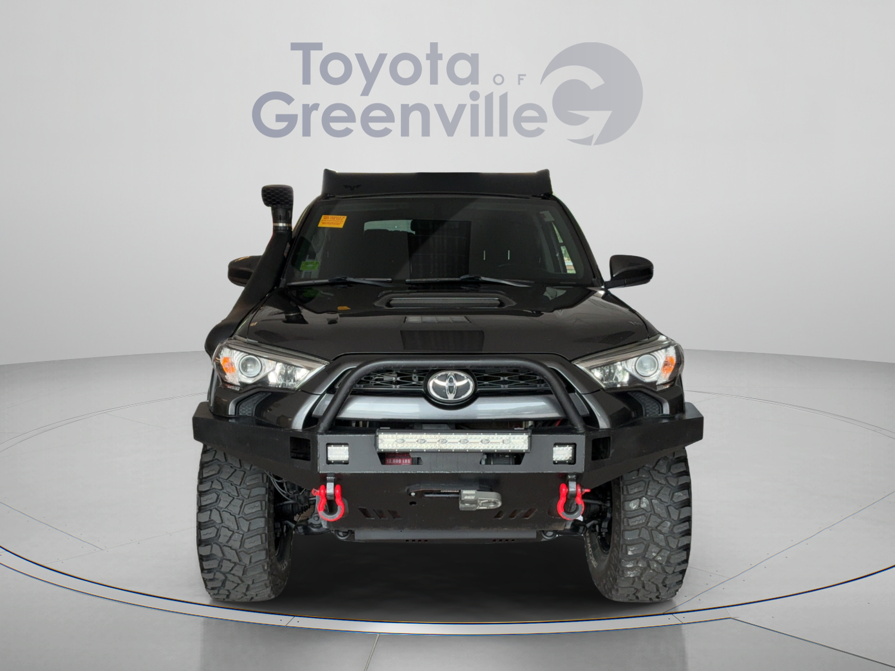 Used 2018 Toyota 4Runner TRD Off-Road w/ TRD Performance Package AWD/4WD image 9