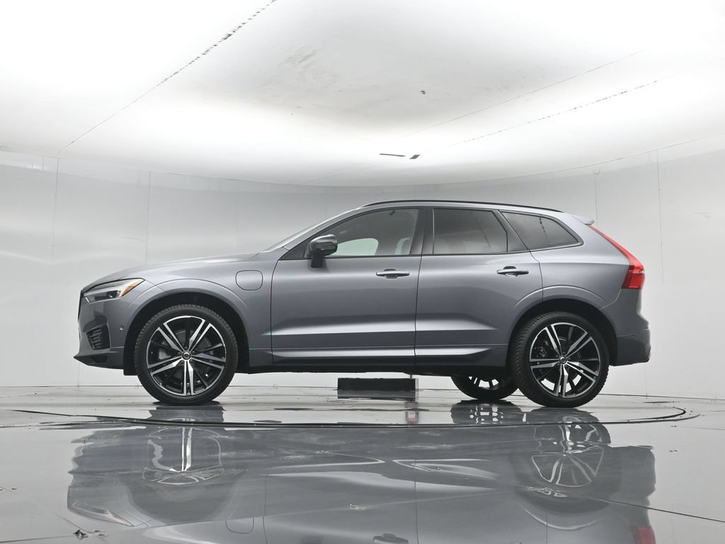 Used 2021 Volvo XC60 T8 R-Design w/ Advanced Package AWD/4WD image 55
