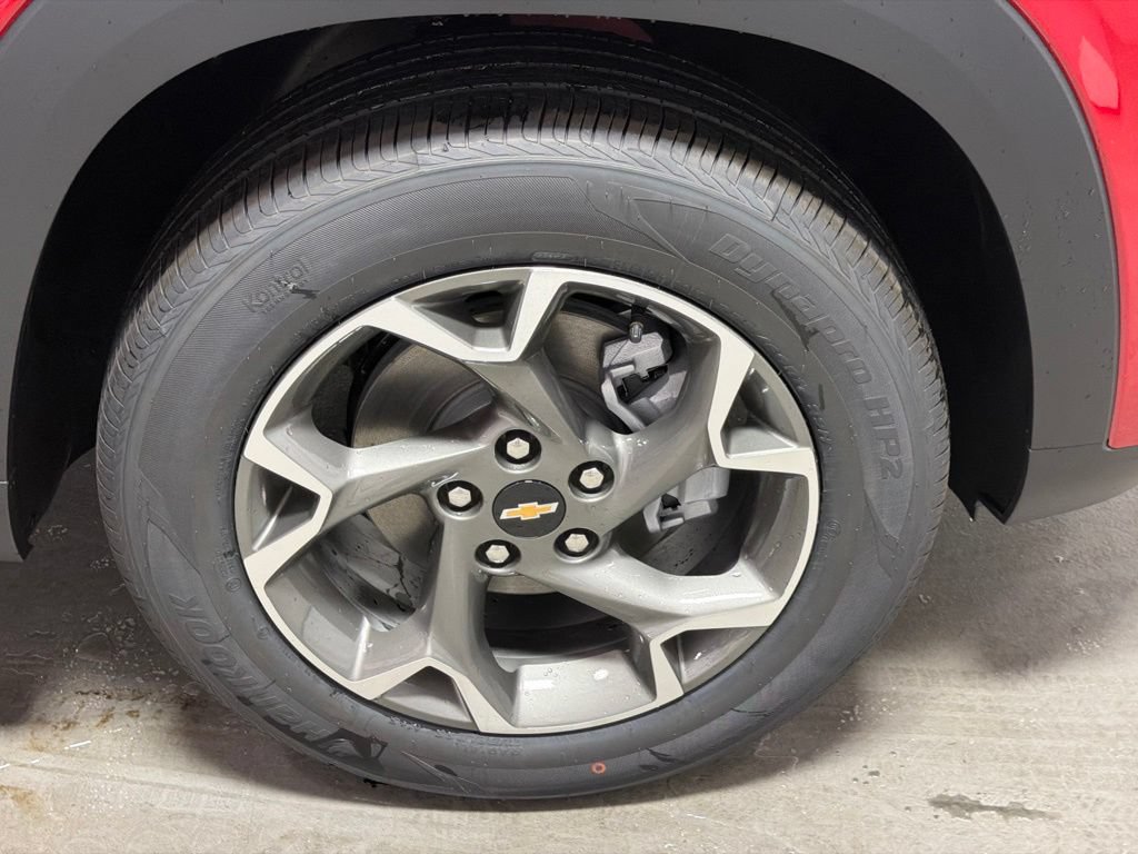 New 2026 Chevrolet Trax LT FWD image 11