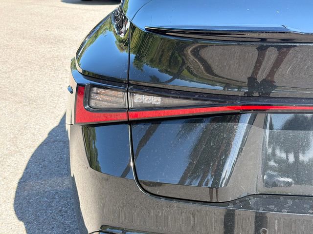 Certified 2025 Lexus IS 350 F Sport w/ Accessory Package RWD image 10
