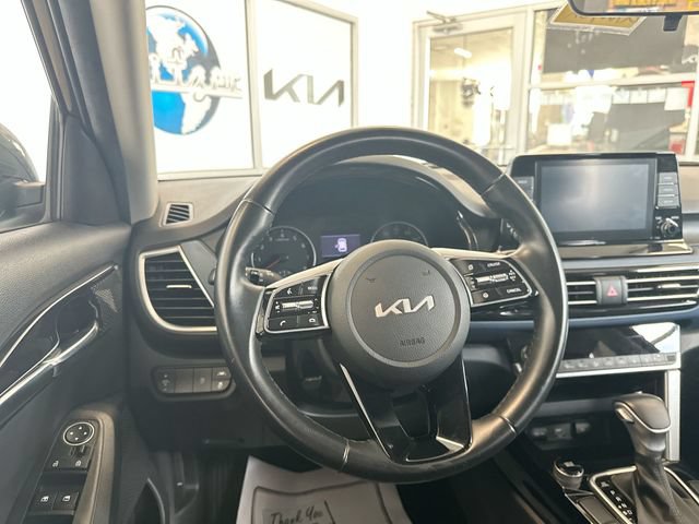 Certified 2023 Kia Seltos S FWD image 13