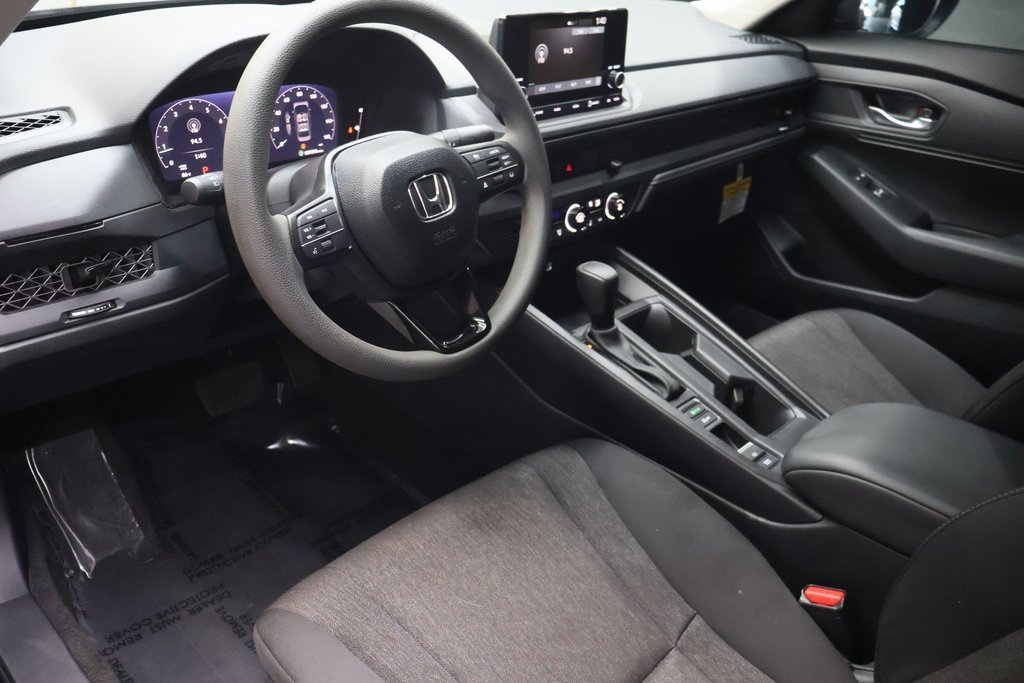 Used 2025 Honda Accord LX image 18