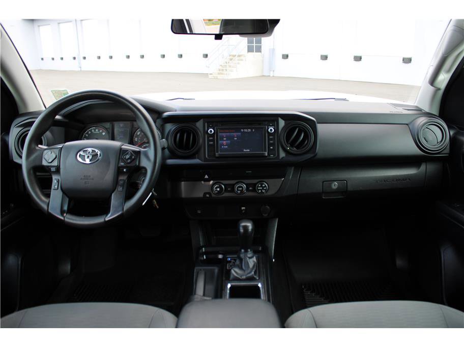 Used 2019 Toyota Tacoma 2WD Access Cab image 10