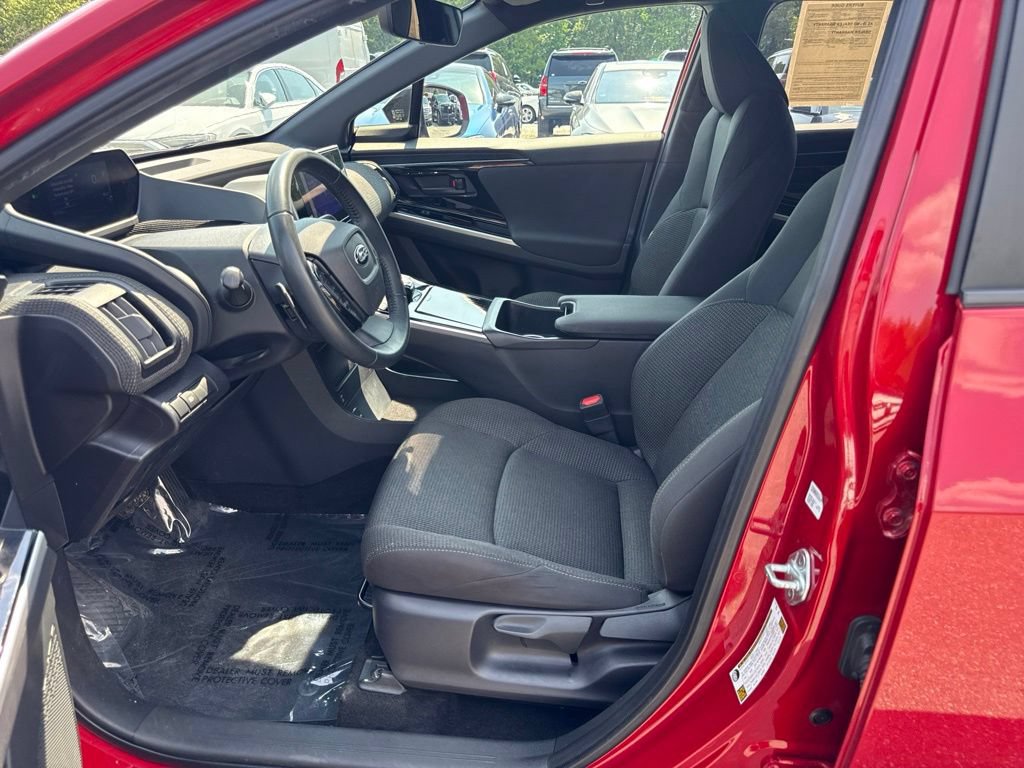 Used 2023 Subaru Solterra AWD image 3