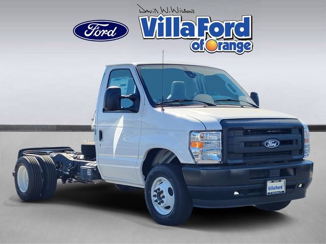 New 2026 Ford E-350 and Econoline 350 Super Duty w/ Ambulance Prep Package RWD image 20