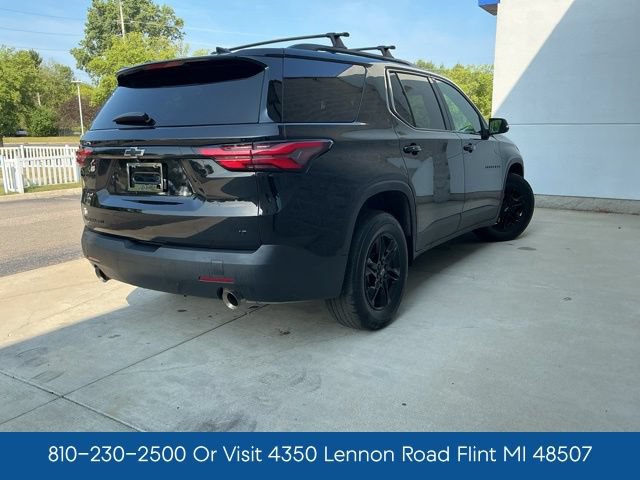 Used 2024 Chevrolet Traverse LT w/ Midnight/Sport Edition AWD/4WD image 7