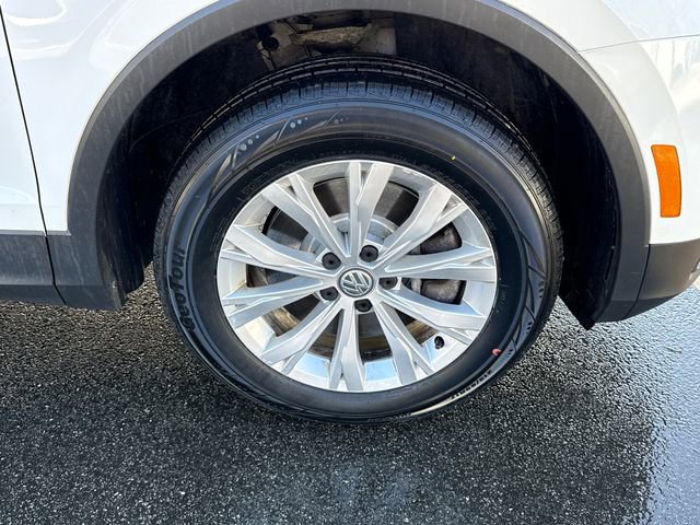 Certified 2020 Volkswagen Tiguan S image 9