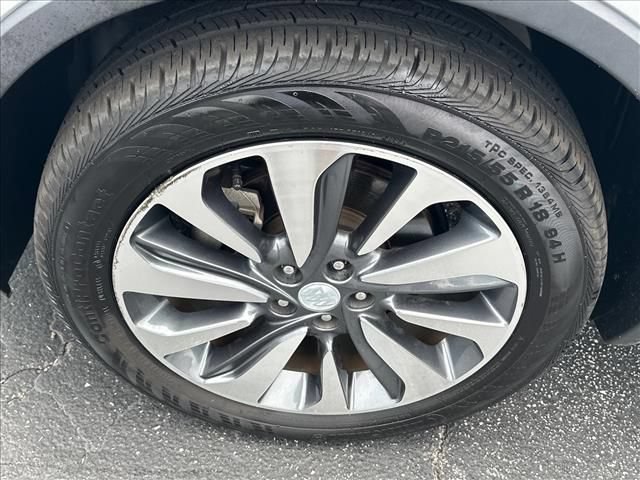 Certified 2022 Buick Encore Preferred w/ Safety Package FWD image 34