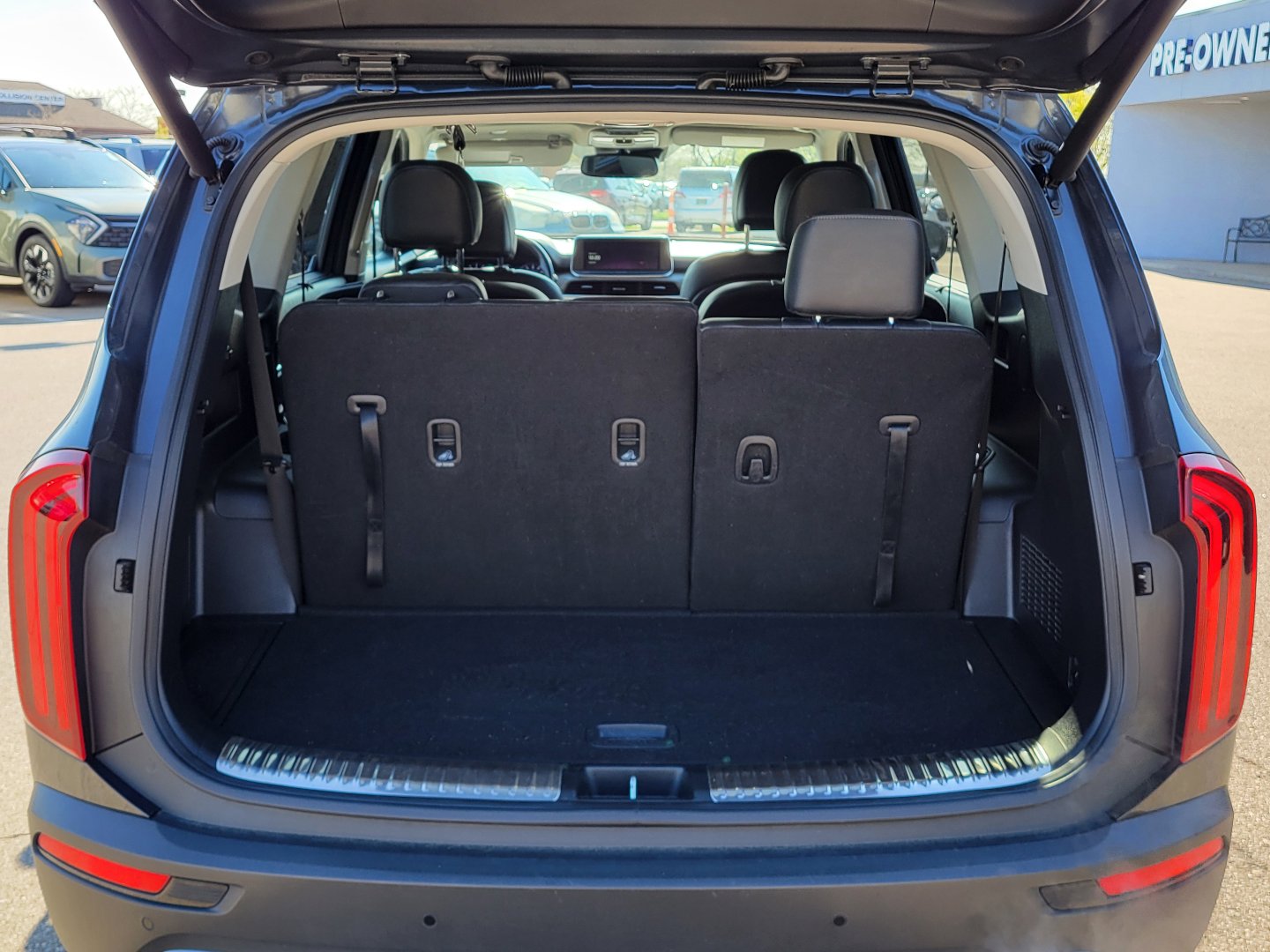 Used 2022 Kia Telluride SX image 8