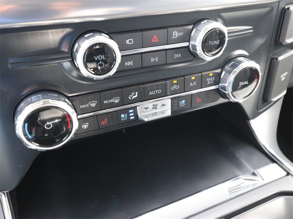 New 2025 Ford F150 Lariat w/ Equipment Group 501A Mid image 19