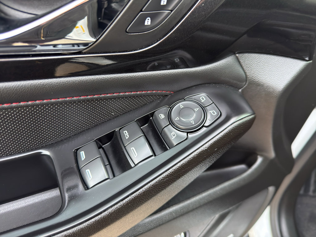 Used 2023 Chevrolet Traverse RS w/ LPO, Floor Liner Package image 13