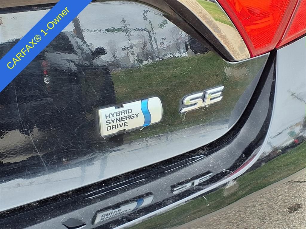 Used 2015 Toyota Camry SE w/ Moonroof Package image 11