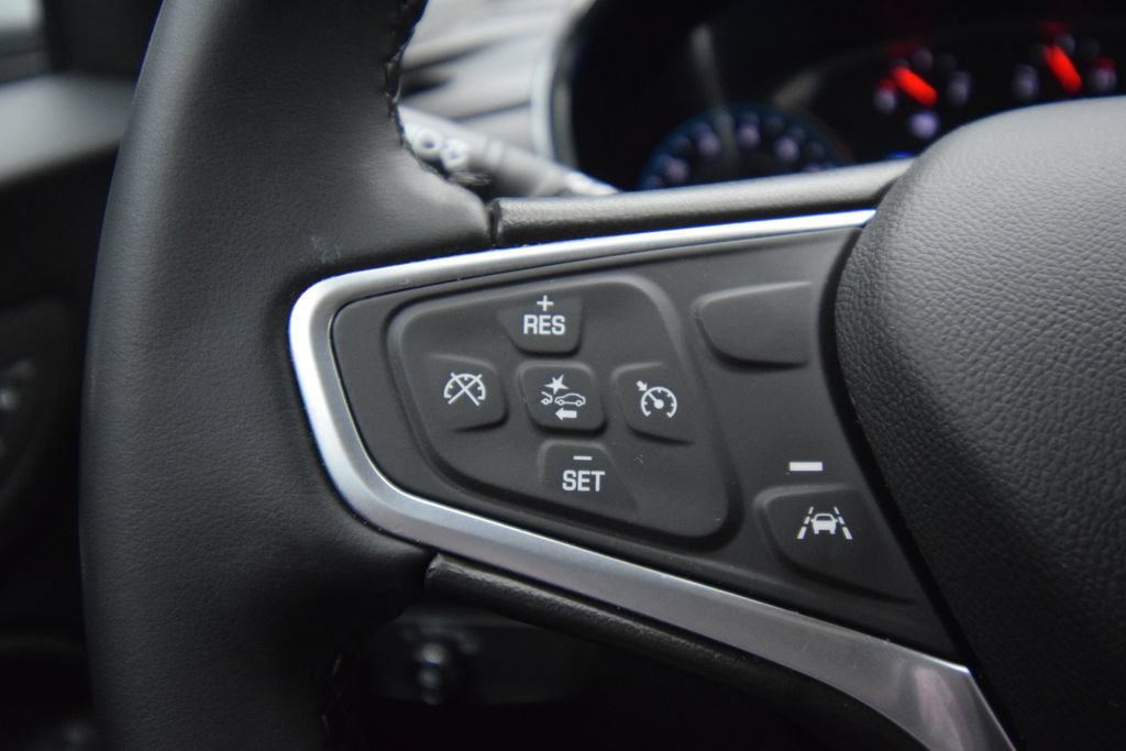 Used 2023 Chevrolet Equinox LT AWD/4WD image 36