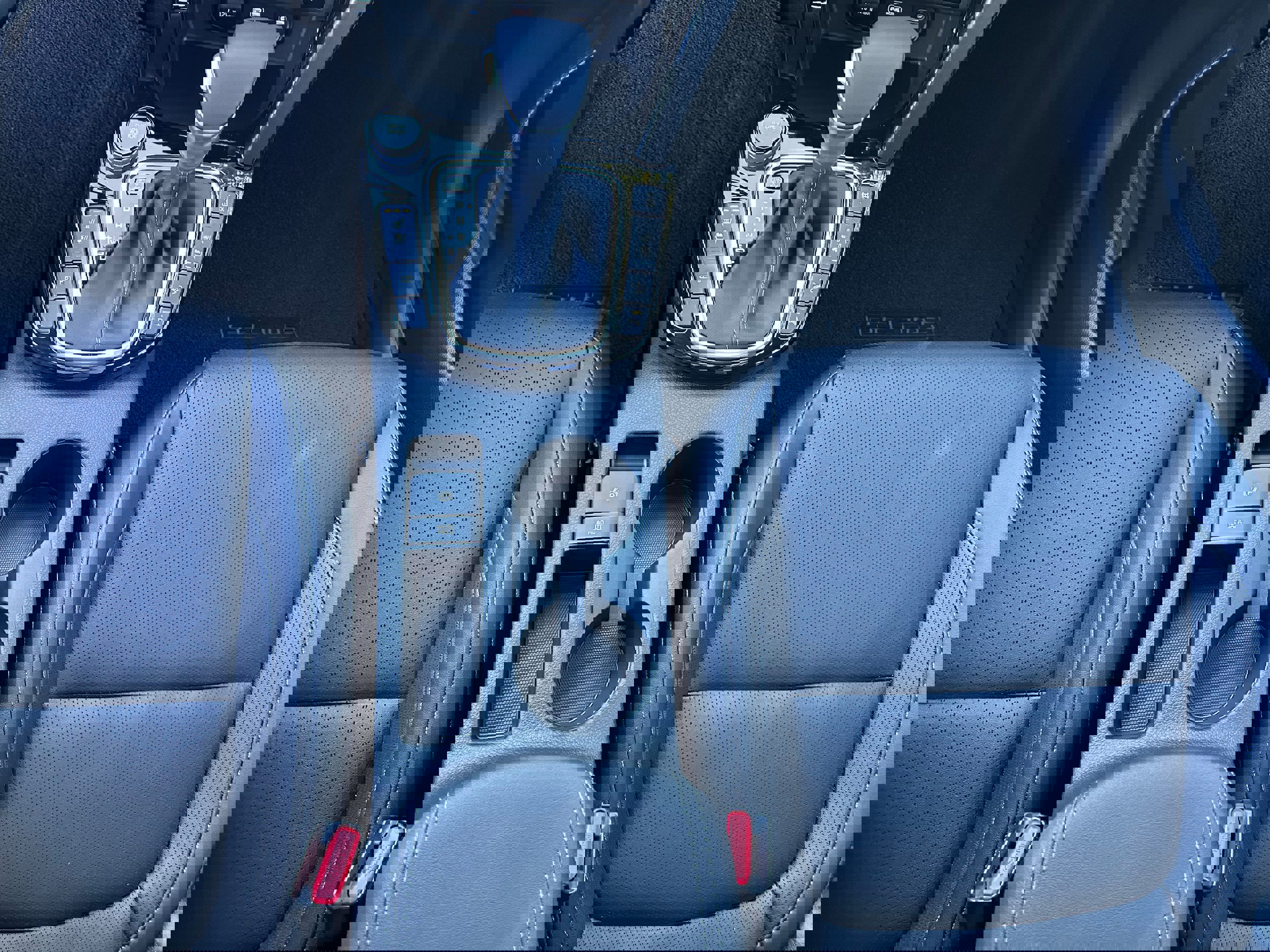 New 2026 Kia Seltos SX w/ SX Sunroof Package image 36