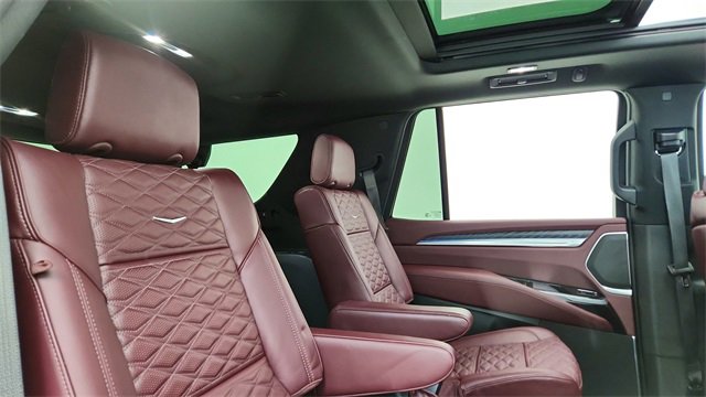 Used 2025 Cadillac Escalade Sport w/ Touring Package image 26