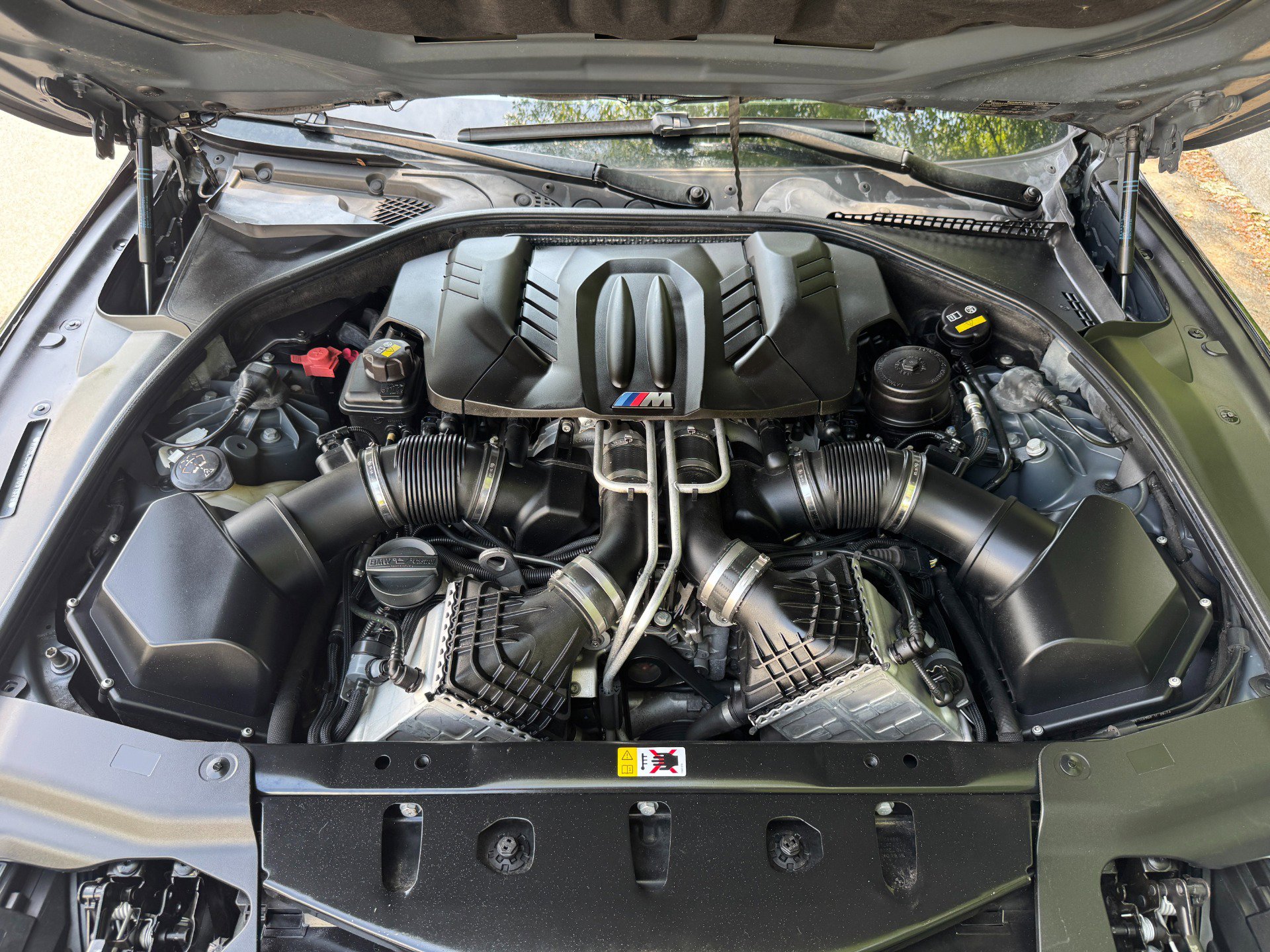 Used 2015 BMW M6 Convertible RWD image 55