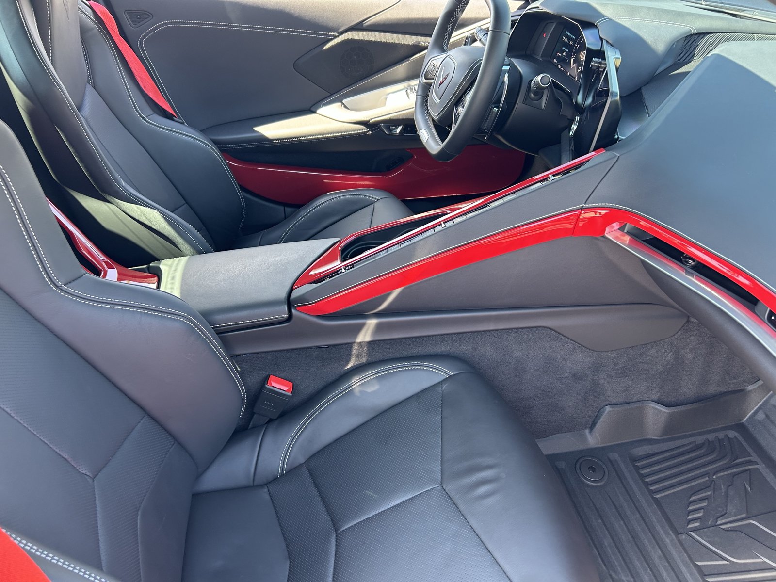 Used 2025 Chevrolet Corvette Z06 w/ Battery Protection Package RWD image 12