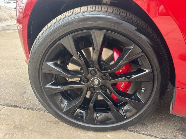 Used 2021 Land Rover Range Rover Sport HST image 11