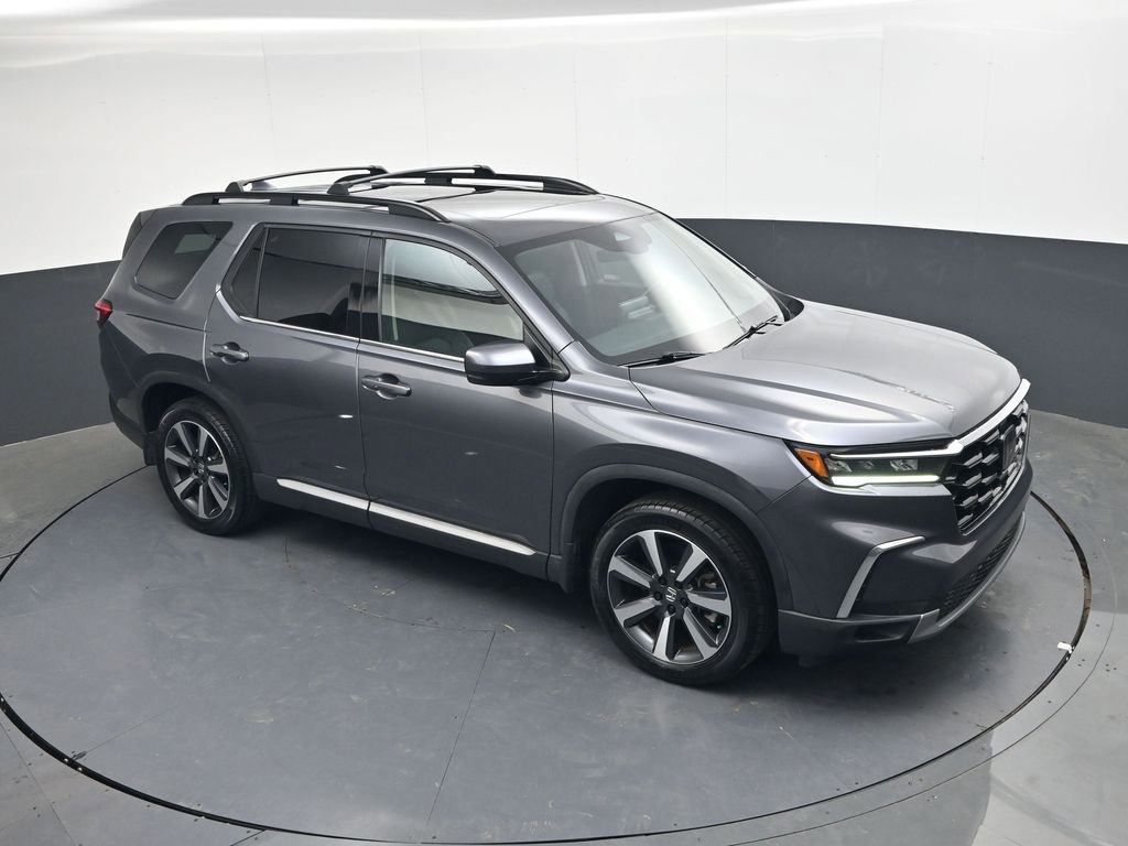 Used 2023 Honda Pilot Touring image 19