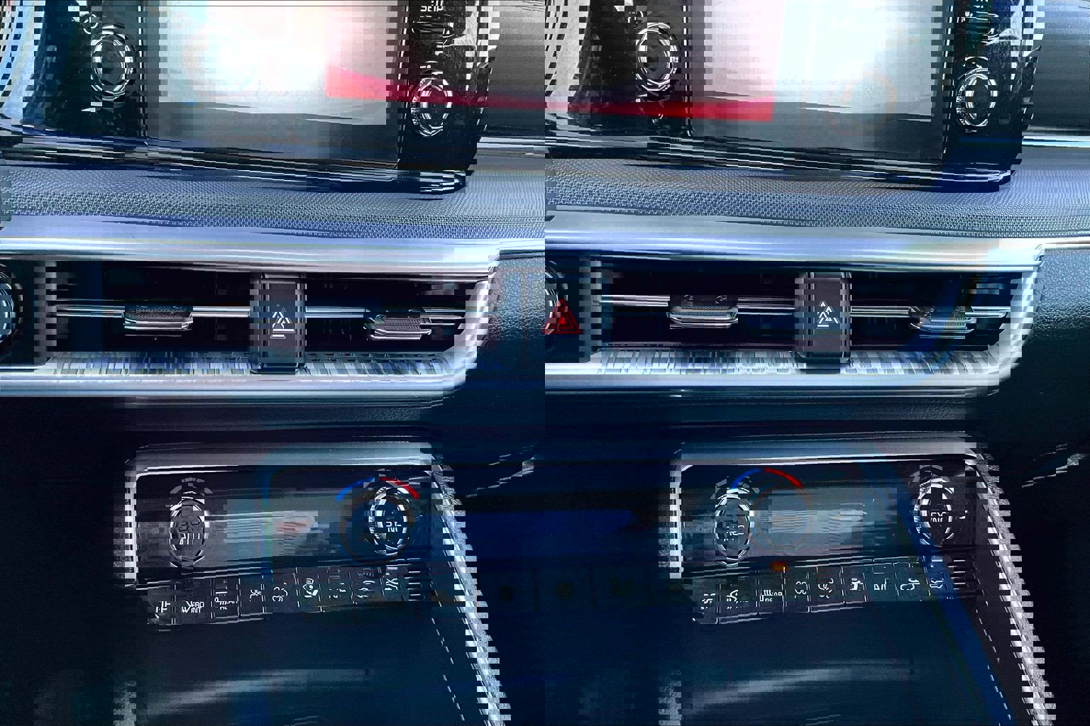 Used 2023 Kia K5 LXS image 15