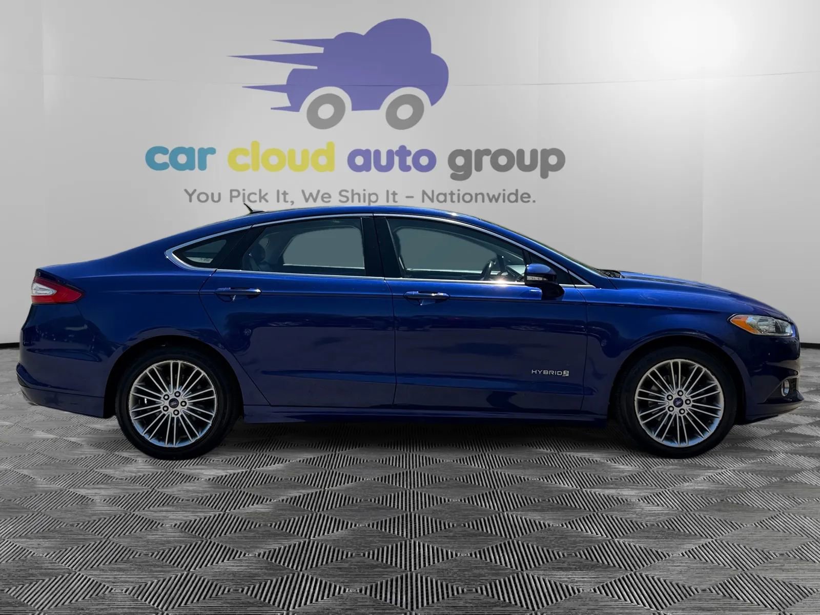 Used 2013 Ford Fusion SE FWD image 6