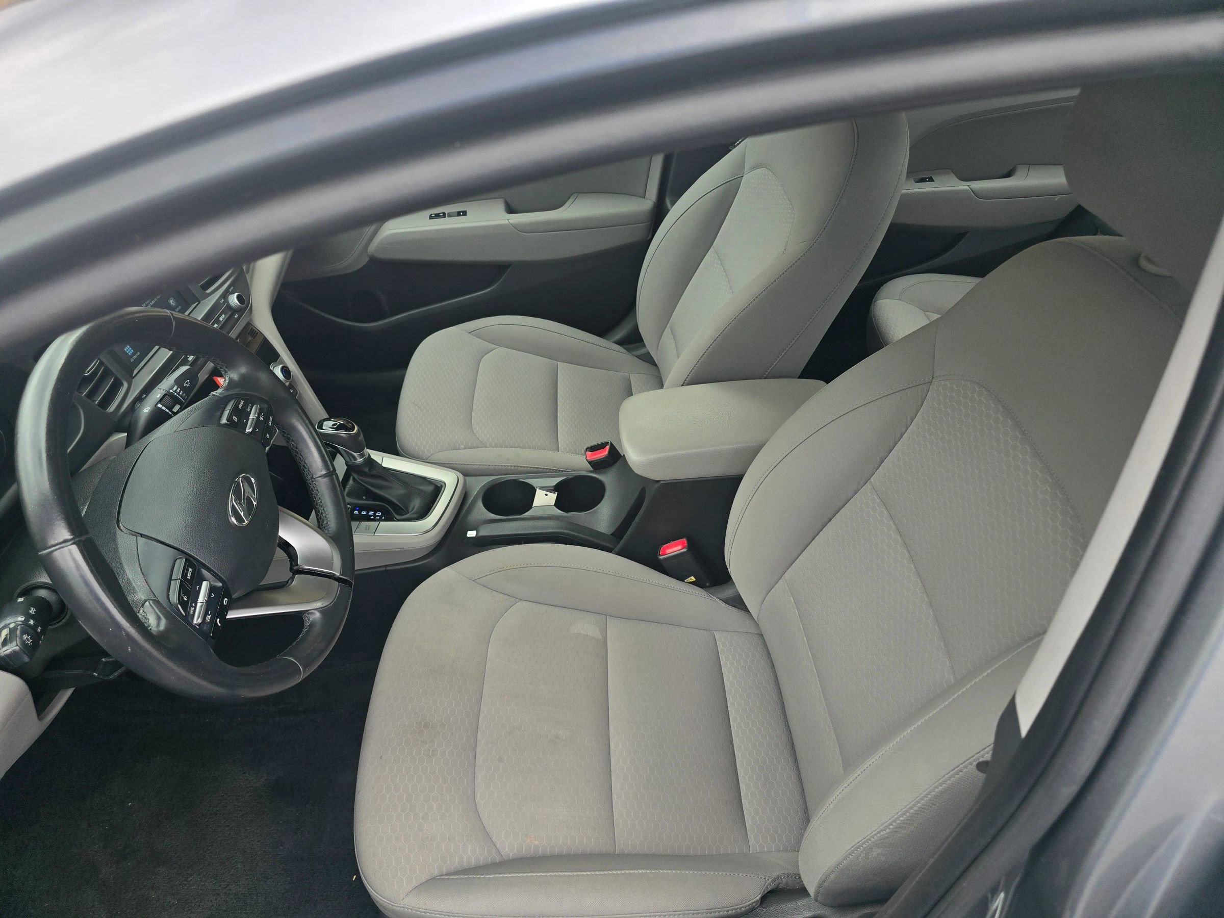 Used 2019 Hyundai Elantra Value Edition image 22