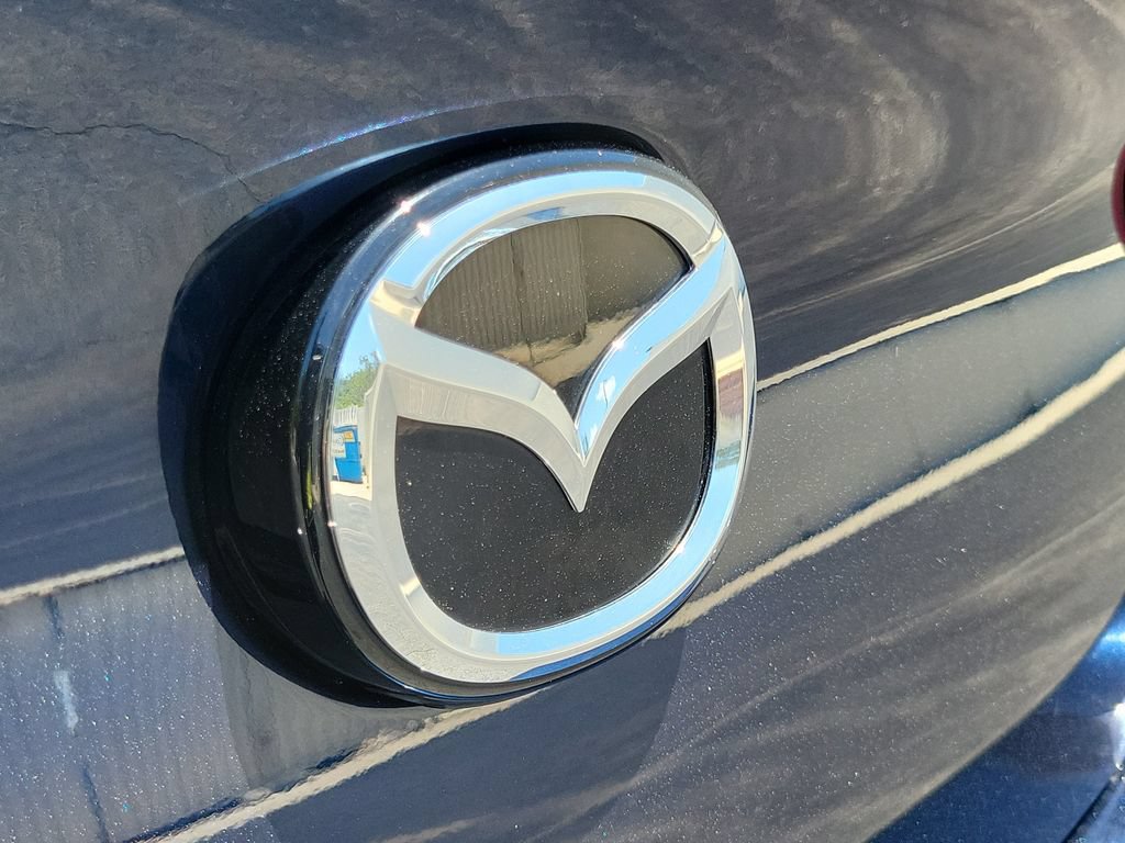 Used 2024 MAZDA MAZDA3 s FWD image 11