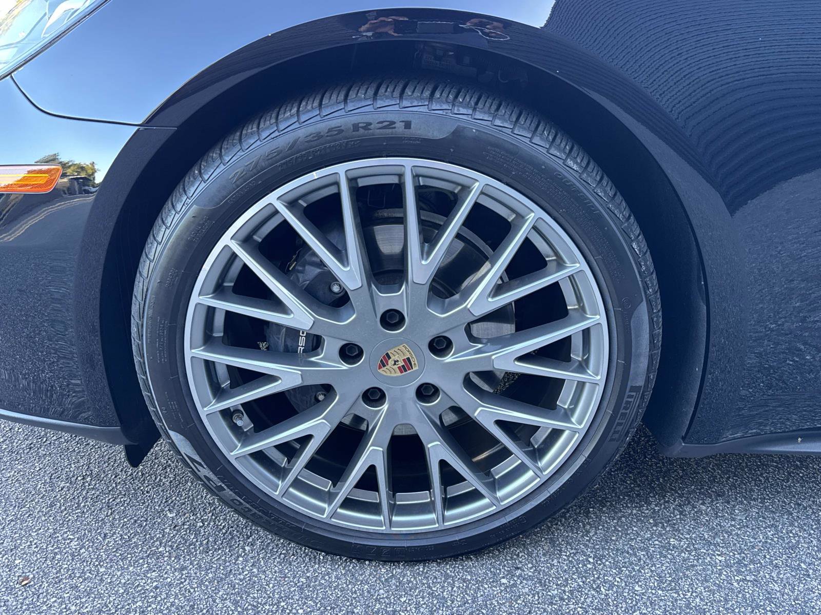 Certified 2023 Porsche Panamera Platinum Edition image 12