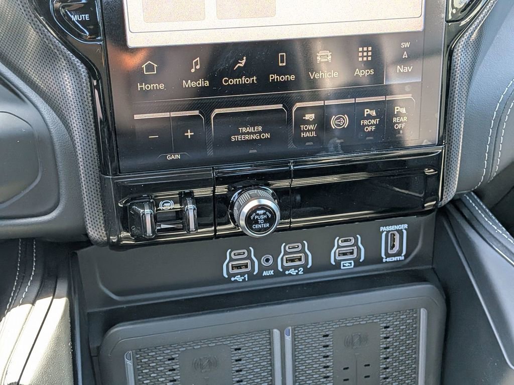 New 2026 RAM 2500 Limited image 17