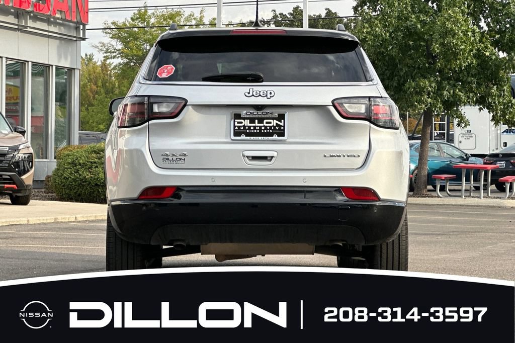 Used 2025 Jeep Compass Limited w/ Elite Group AWD/4WD image 5