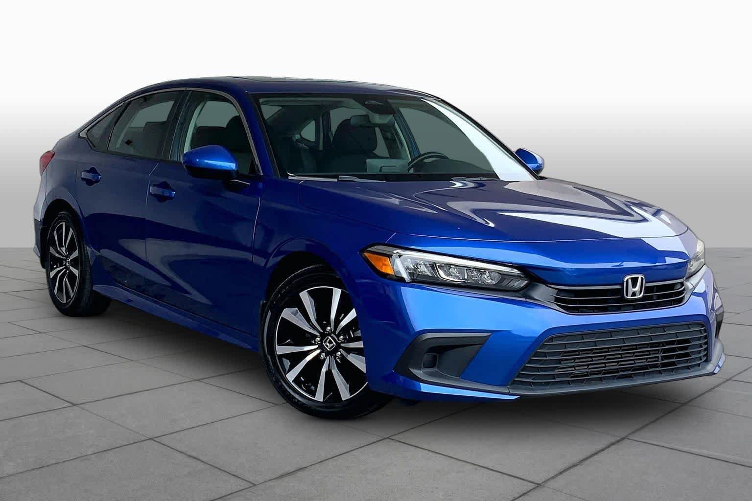Used 2024 Honda Civic EX image 3