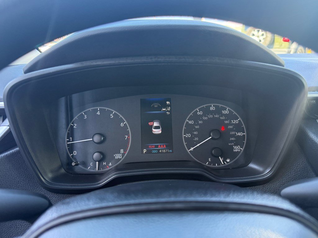 Used 2024 Toyota Corolla LE image 19