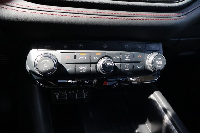 New 2026 Dodge Durango GT AWD/4WD image 14