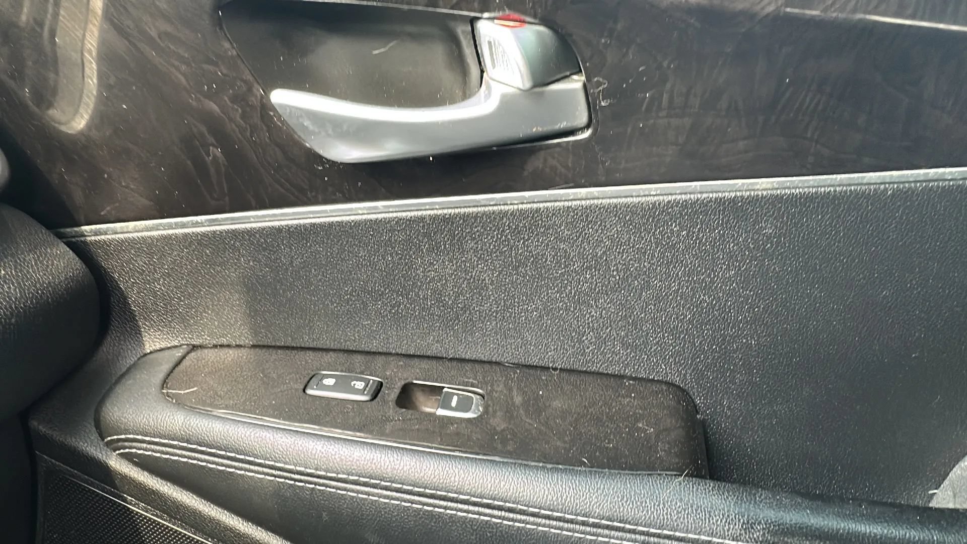 Used 2016 Kia Sorento FWD image 36