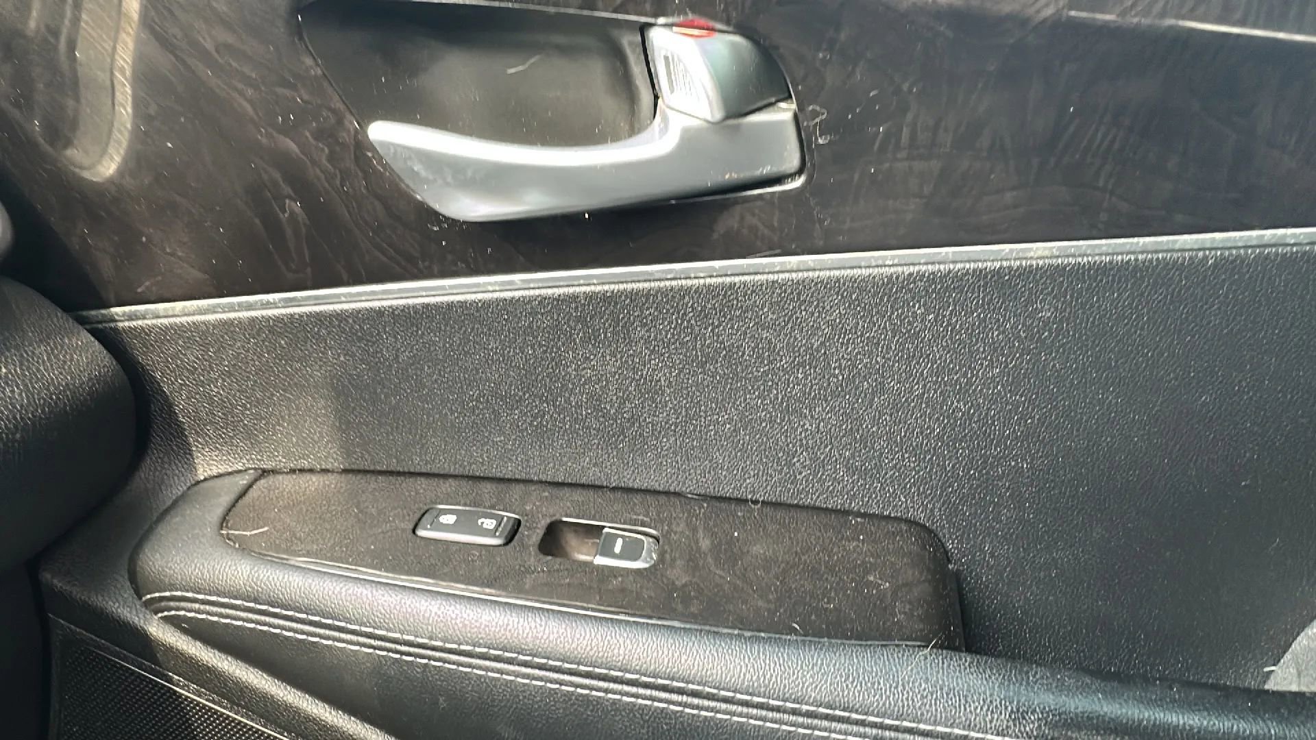 Used 2016 Kia Sorento LX image 36