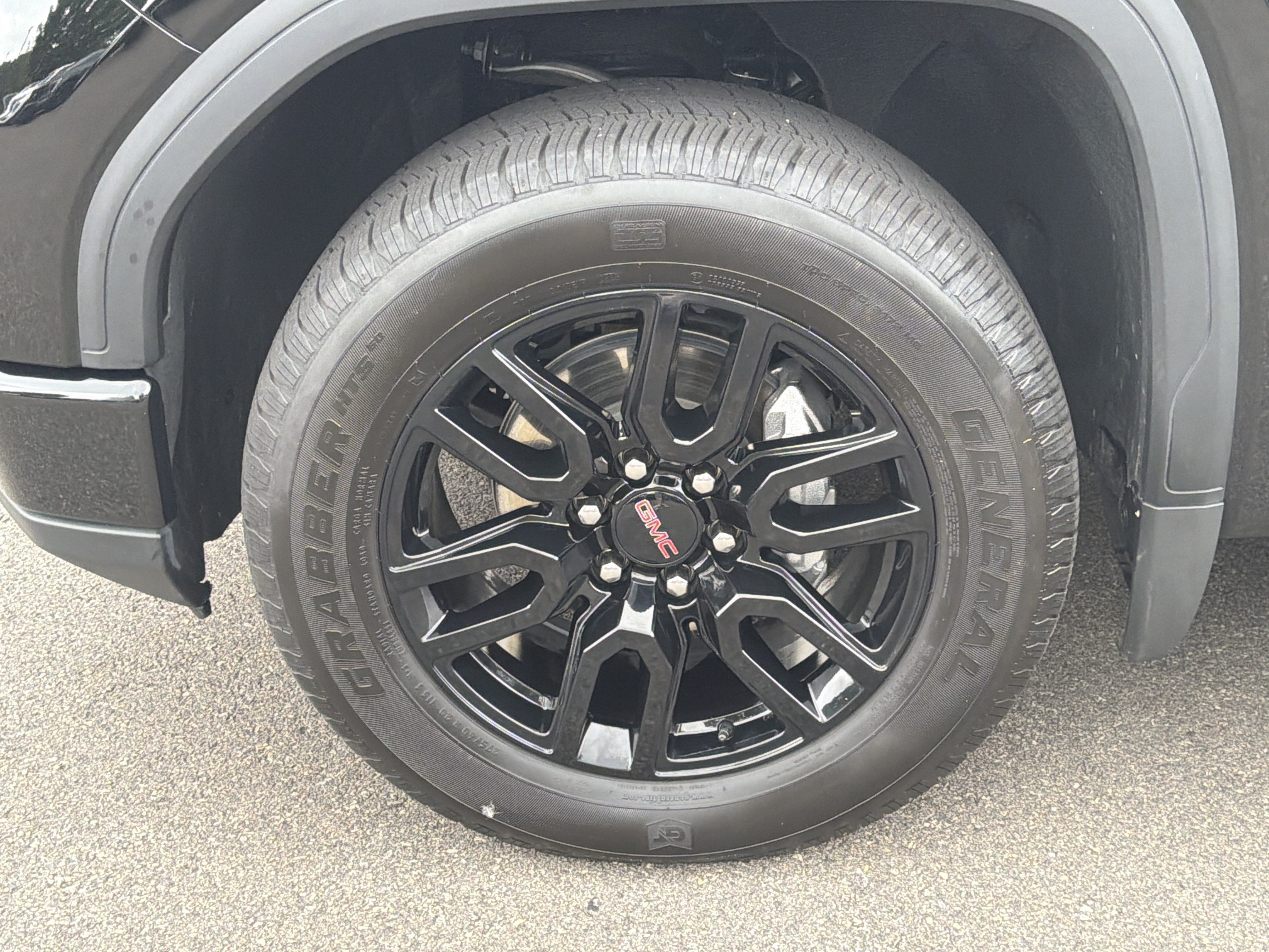 Used 2025 GMC Sierra 1500 Elevation AWD/4WD image 11