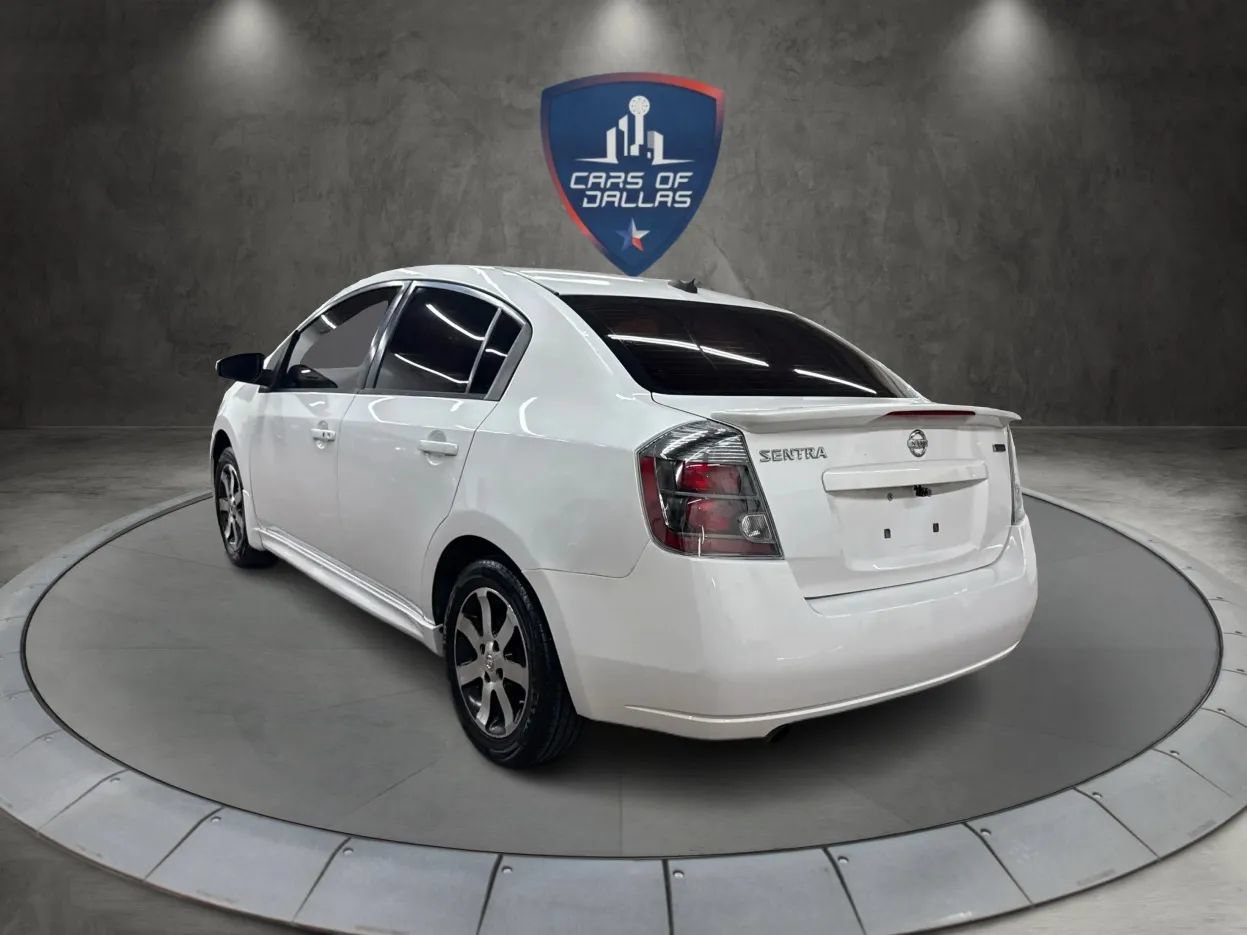 Used 2012 Nissan Sentra 2.0 SR w/ Special Edition Pkg FWD image 3