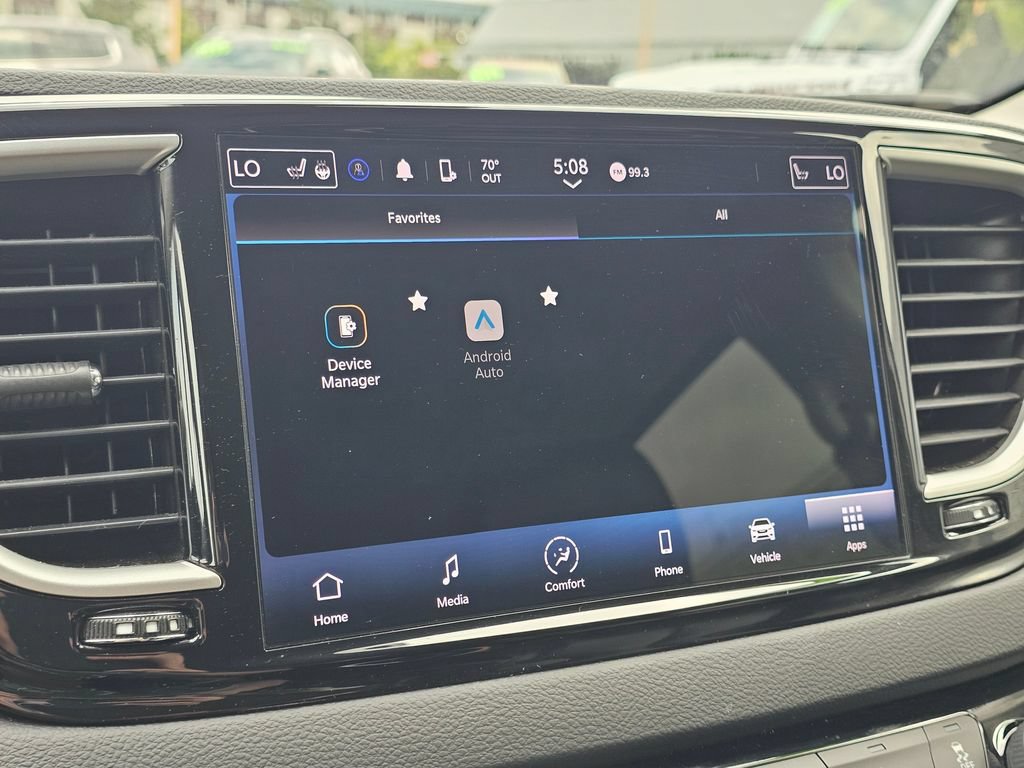 Used 2023 Chrysler Pacifica Touring-L FWD image 29