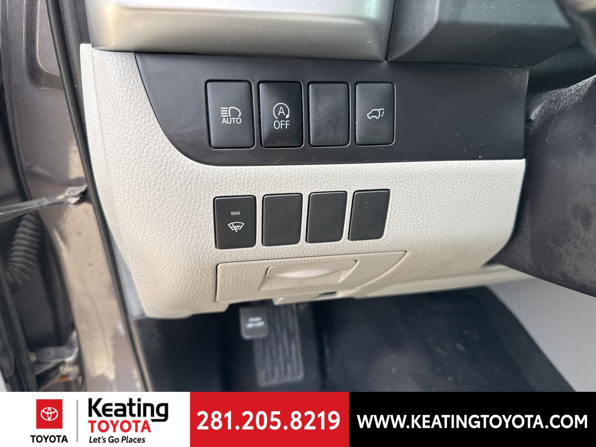 Used 2019 Toyota Highlander Plus FWD image 13