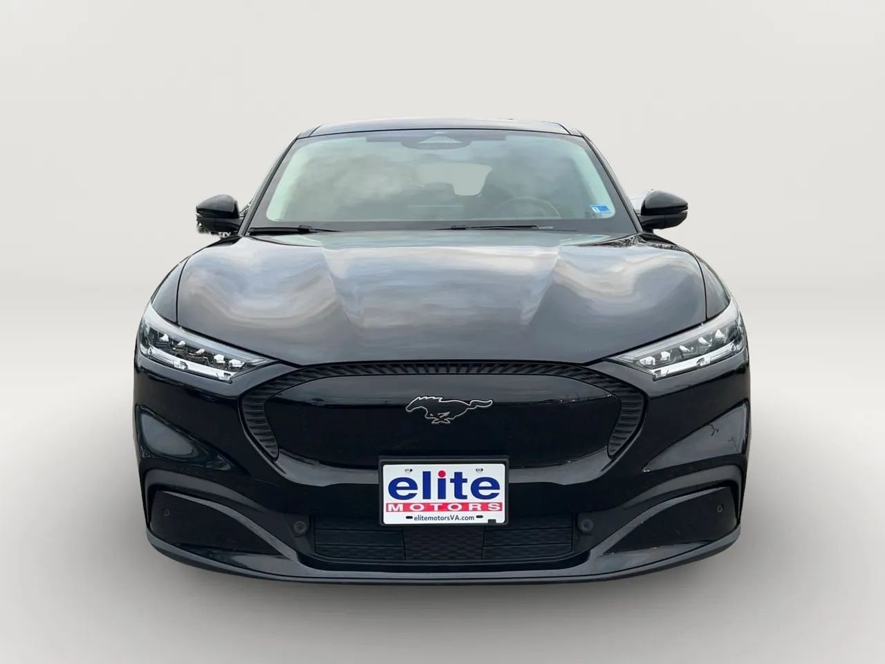 Used 2021 Ford Mustang Mach-E Select w/ Comfort/Appearance Package image 2