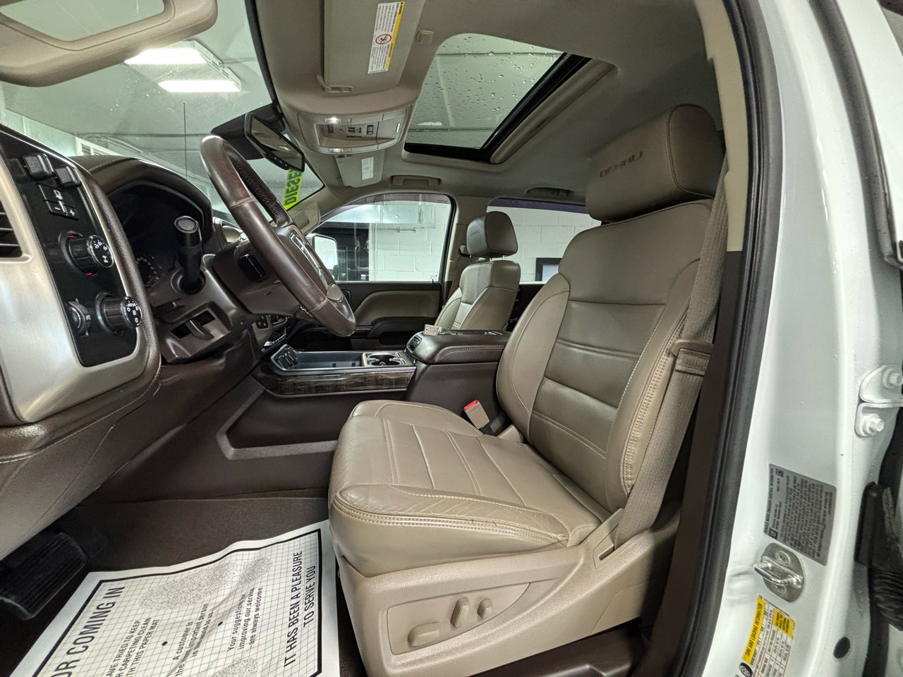 Used 2015 GMC Sierra 3500 Denali w/ Duramax Plus Package image 24