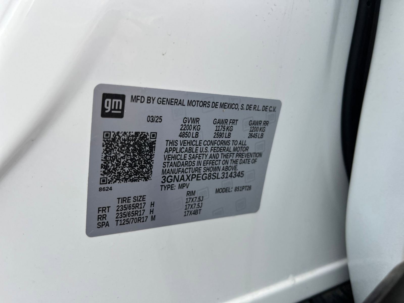 Used 2025 Chevrolet Equinox LT image 29