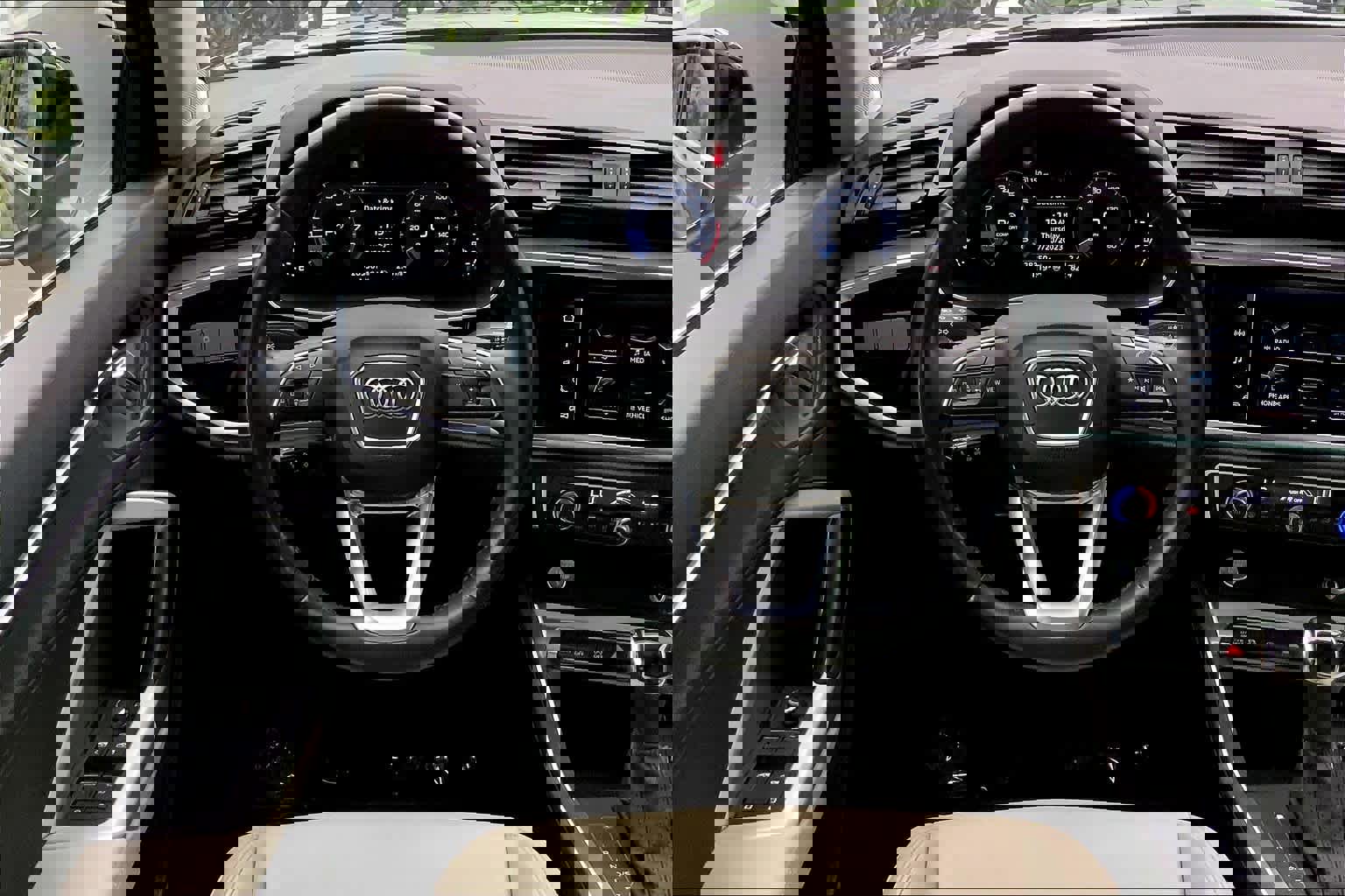 Used 2020 Audi Q3 2.0T Premium w/ Convenience Package image 7