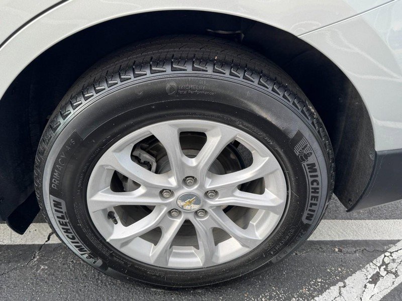 Used 2020 Chevrolet Equinox LT FWD image 7